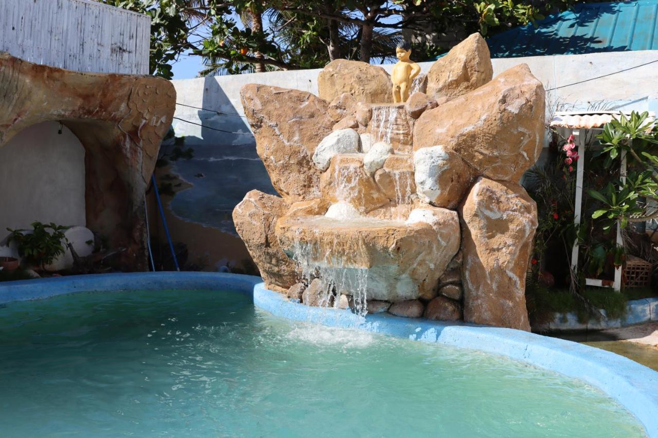 Belle'S Beach Resort Bolinao Luaran gambar